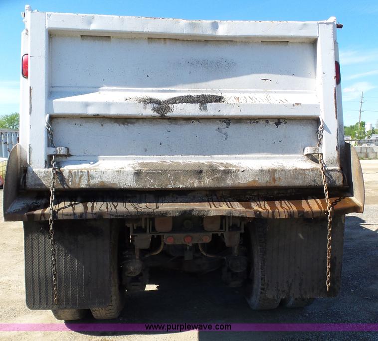 image for item K1388 2003 Mack CV713 Granite dump truck