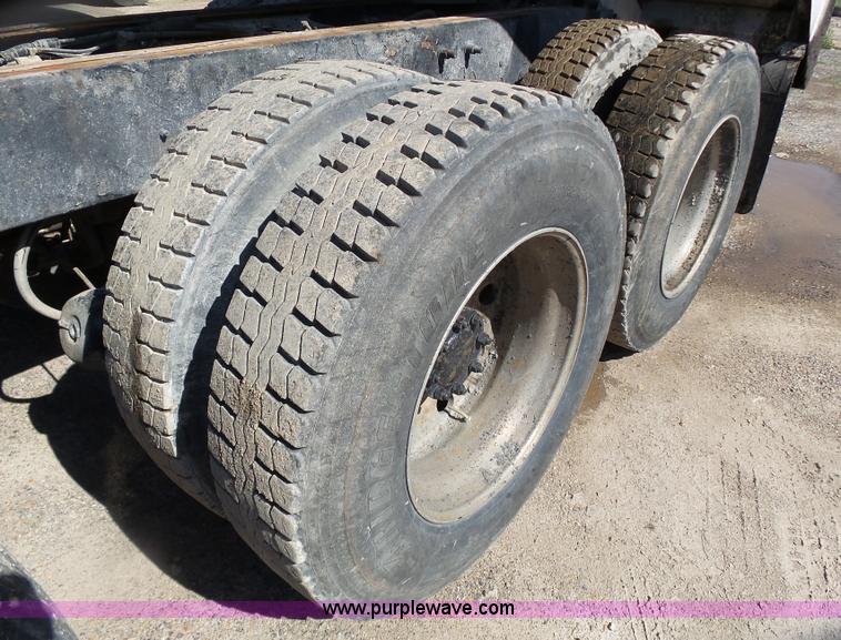 image for item K1388 2003 Mack CV713 Granite dump truck