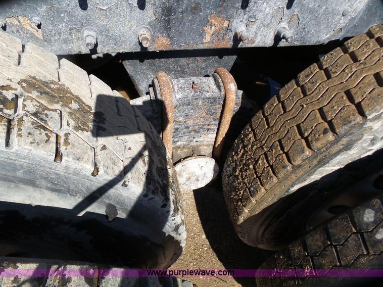 image for item K1388 2003 Mack CV713 Granite dump truck