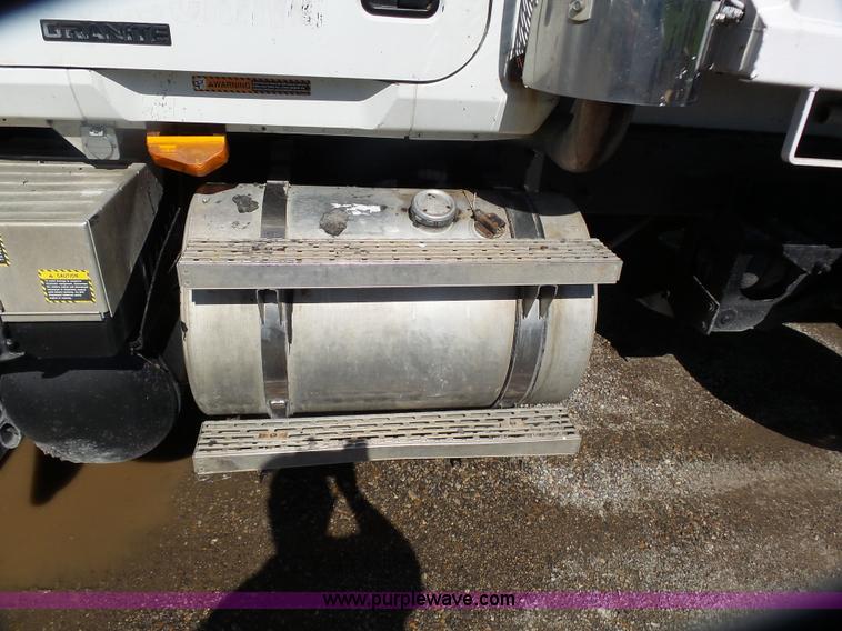 image for item K1388 2003 Mack CV713 Granite dump truck