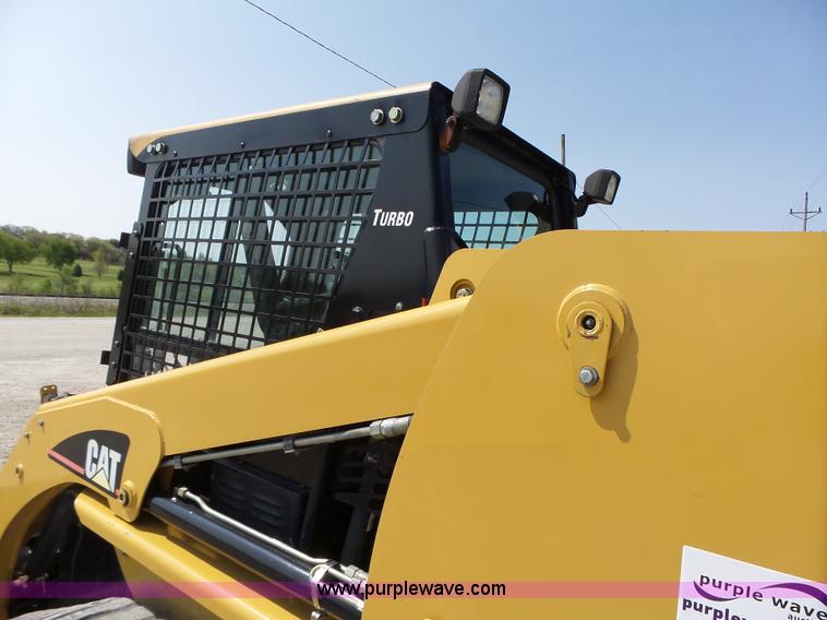 image for item K2248 2005 Caterpillar 267B Turbo skid steer