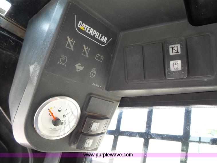 image for item K2248 2005 Caterpillar 267B Turbo skid steer