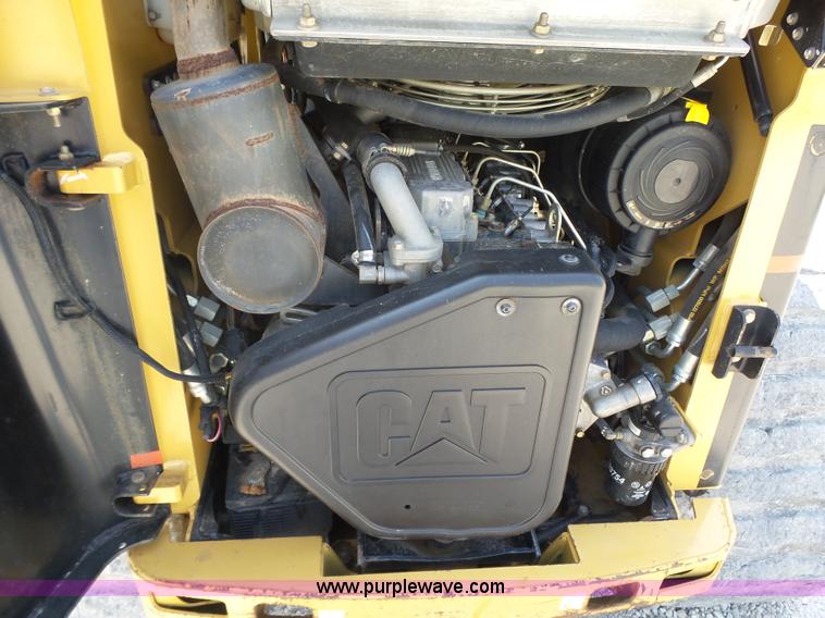 image for item K2248 2005 Caterpillar 267B Turbo skid steer
