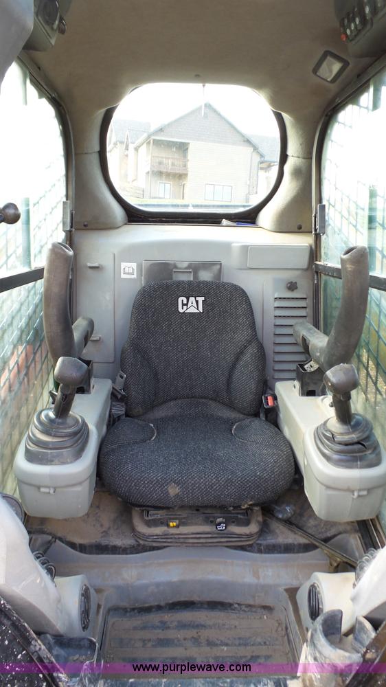 image for item K4186 2009 Caterpillar 279C skid steer