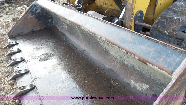 image for item K4186 2009 Caterpillar 279C skid steer