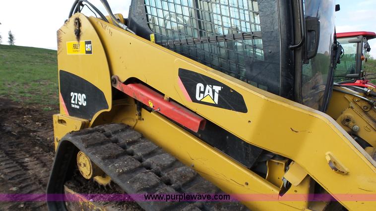image for item K4186 2009 Caterpillar 279C skid steer