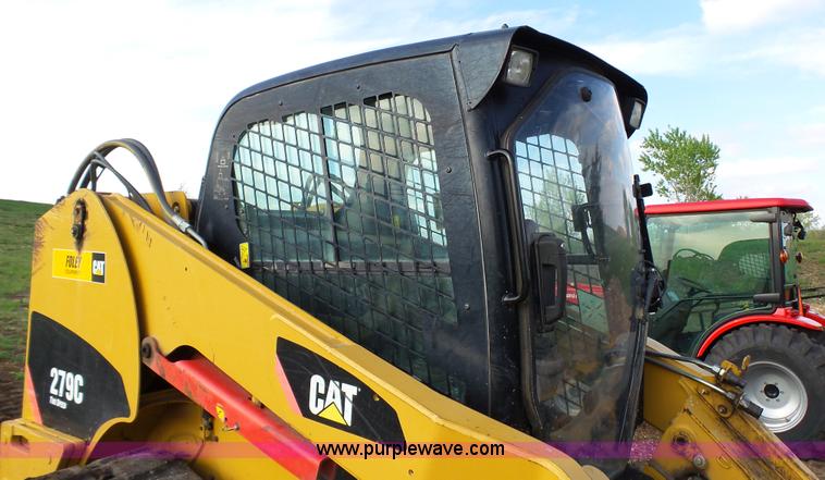 image for item K4186 2009 Caterpillar 279C skid steer