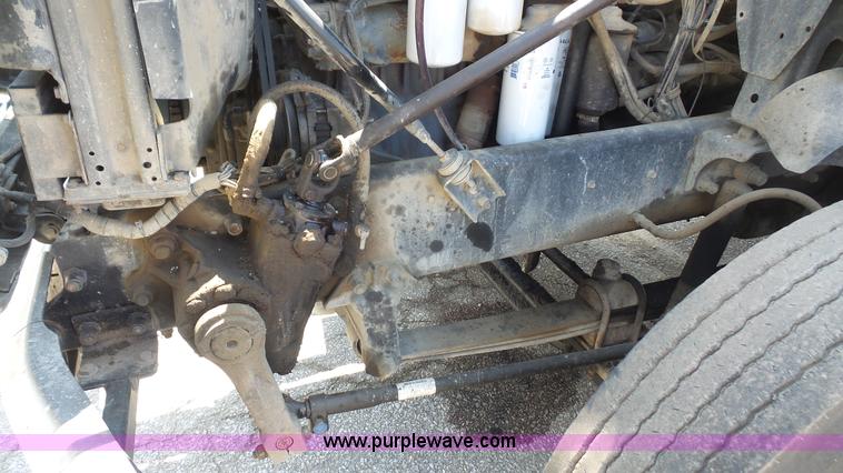 image for item K4507 1993 Mack CH613 semi truck