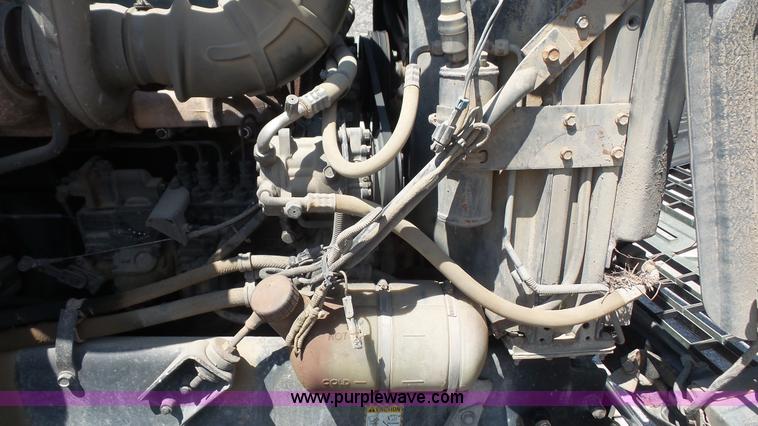 image for item K4507 1993 Mack CH613 semi truck