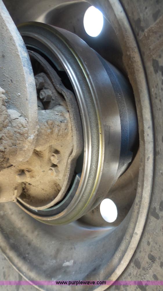 image for item K4507 1993 Mack CH613 semi truck