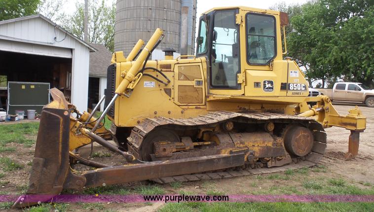 image for item K4515 1999 John Deere 850C WT Series I dozer