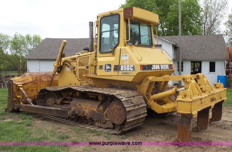 image for item K4515 1999 John Deere 850C WT Series I dozer