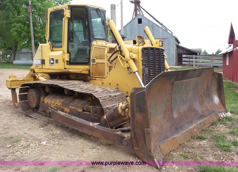 image for item K4515 1999 John Deere 850C WT Series I dozer