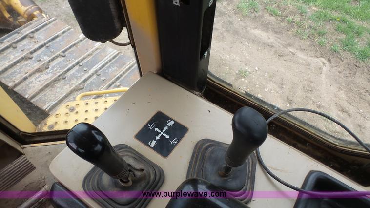 image for item K4515 1999 John Deere 850C WT Series I dozer