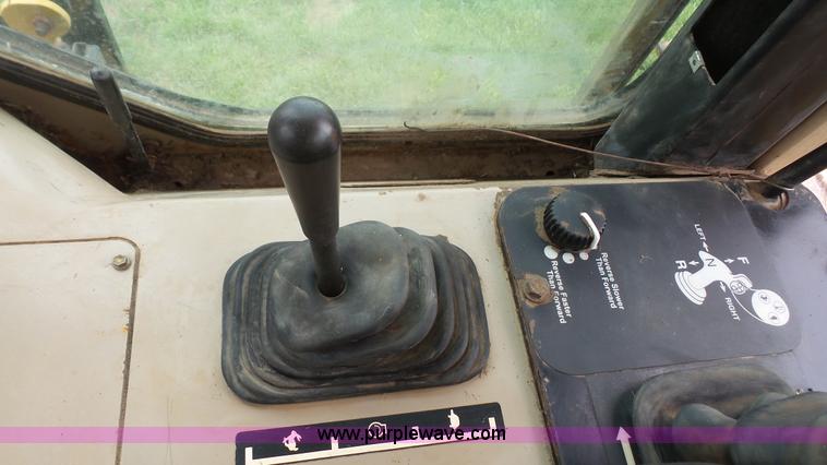 image for item K4515 1999 John Deere 850C WT Series I dozer