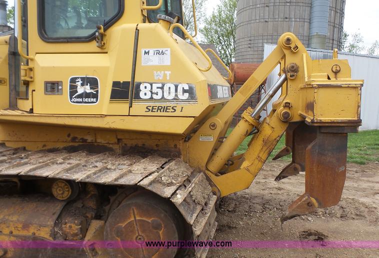 image for item K4515 1999 John Deere 850C WT Series I dozer