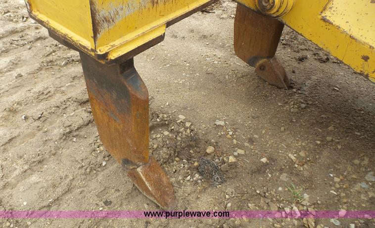 image for item K4515 1999 John Deere 850C WT Series I dozer