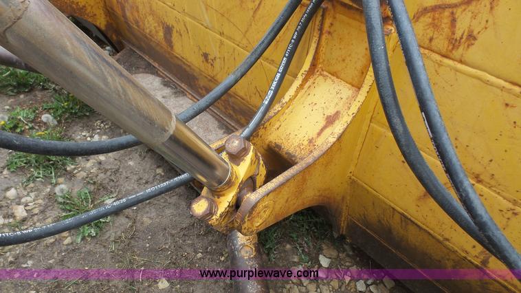 image for item K4515 1999 John Deere 850C WT Series I dozer