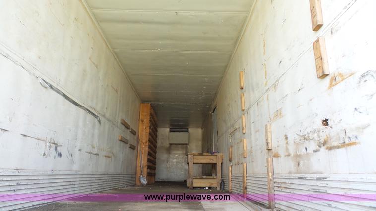 image for item K4524 1979 Fruehauf FB9-F2-42-6-ST dry van trailer