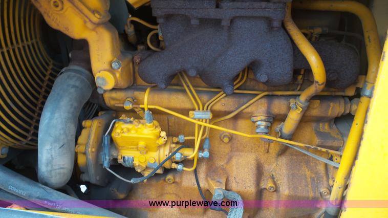 image for item K4589 1992 John Deere 310D backhoe