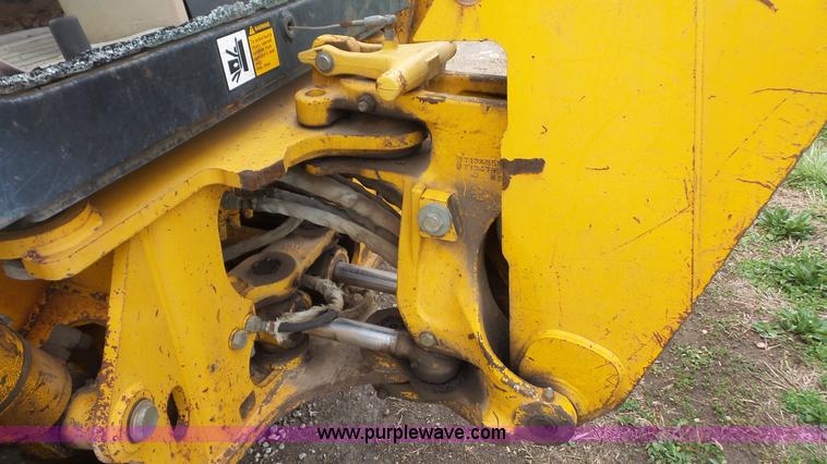 image for item K4589 1992 John Deere 310D backhoe