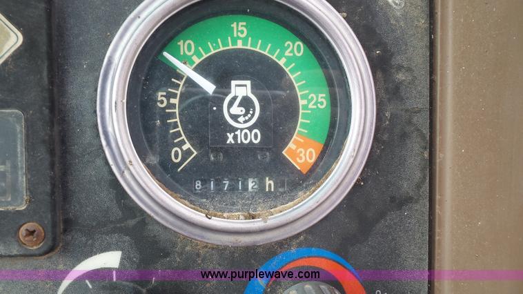 image for item K4589 1992 John Deere 310D backhoe