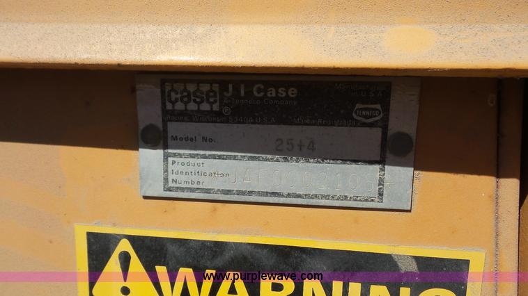 image for item K4597 Case 25+4XP trencher