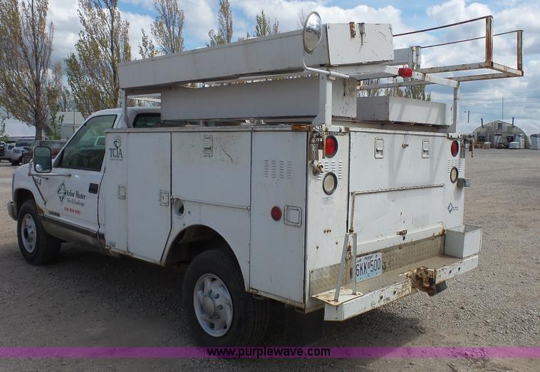 image for item K4605 1994 Chevrolet 2500HD utility truck