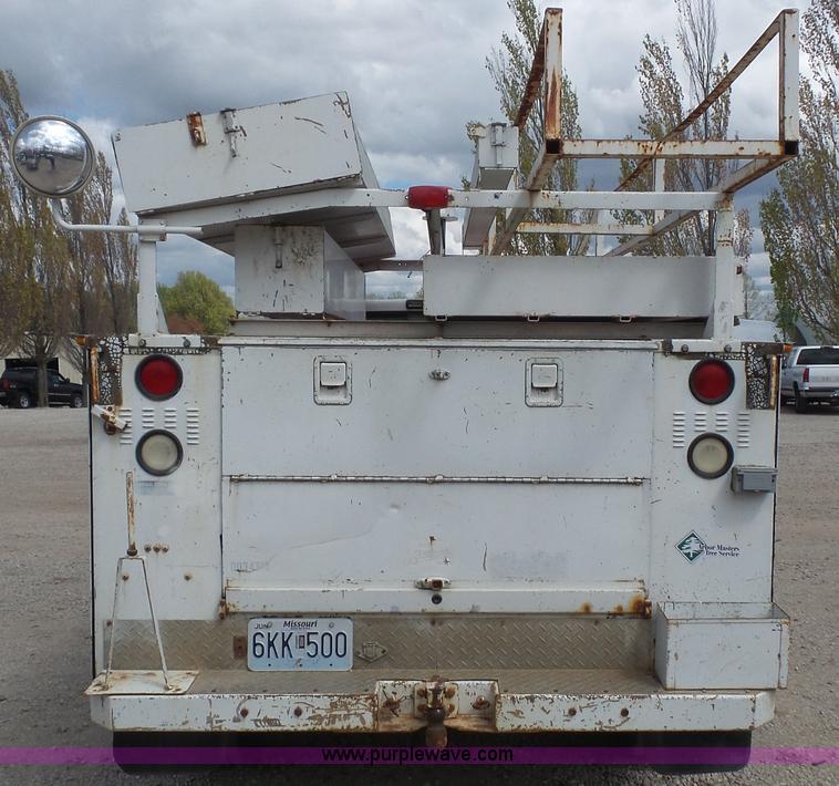 image for item K4605 1994 Chevrolet 2500HD utility truck