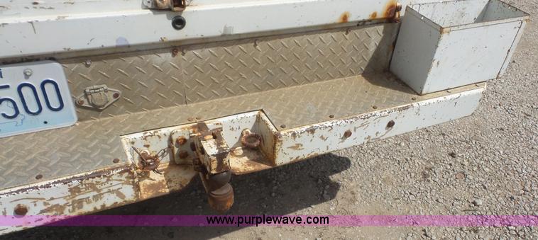 image for item K4605 1994 Chevrolet 2500HD utility truck