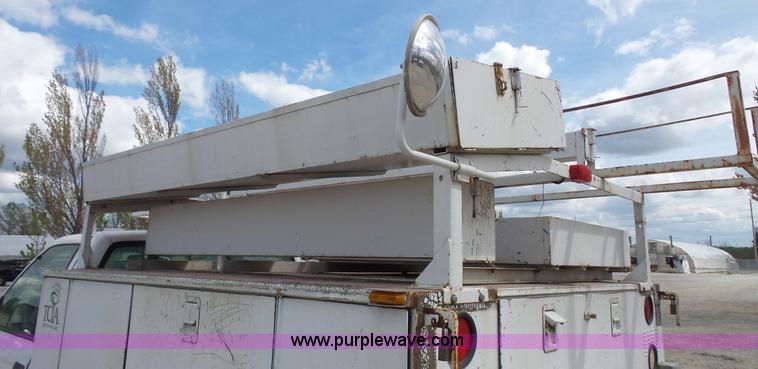 image for item K4605 1994 Chevrolet 2500HD utility truck