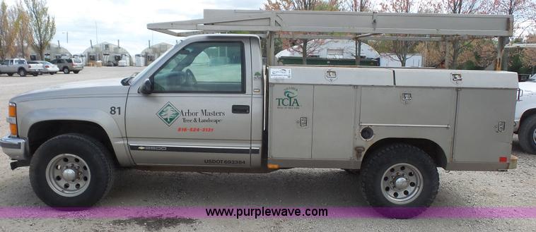 image for item K4606 1998 Chevrolet 2500 utility truck