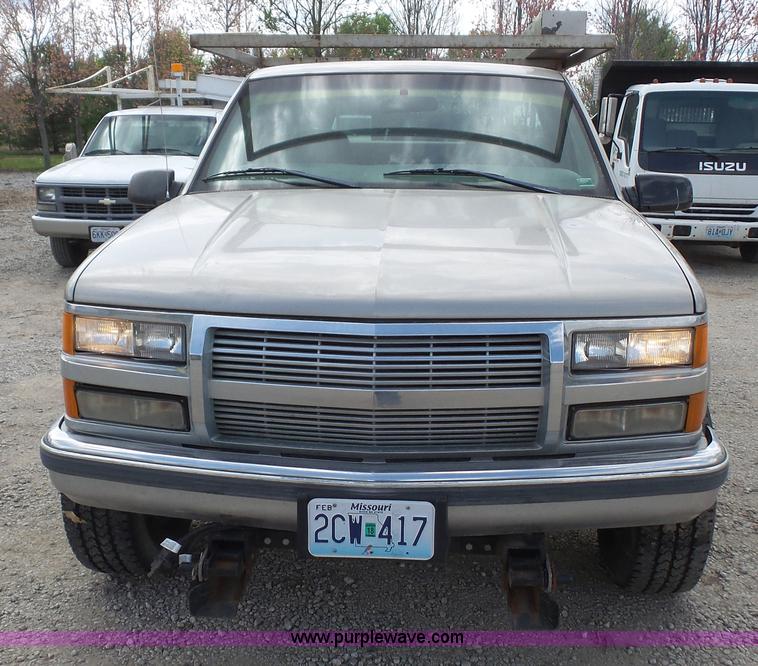 image for item K4606 1998 Chevrolet 2500 utility truck