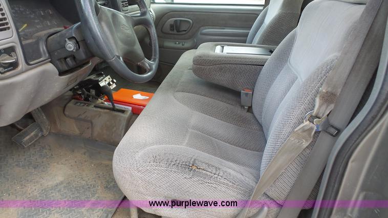 image for item K4606 1998 Chevrolet 2500 utility truck