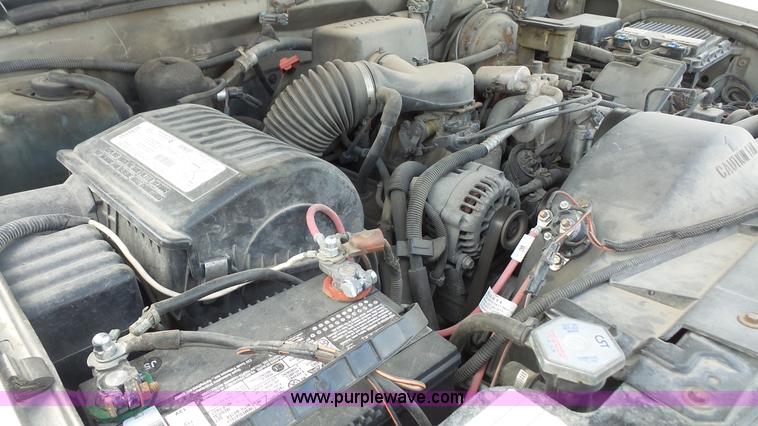 image for item K4606 1998 Chevrolet 2500 utility truck