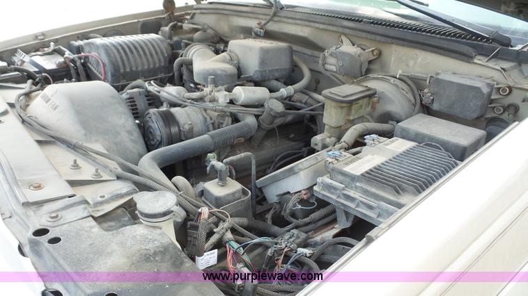 image for item K4606 1998 Chevrolet 2500 utility truck