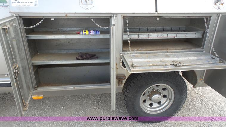 image for item K4606 1998 Chevrolet 2500 utility truck