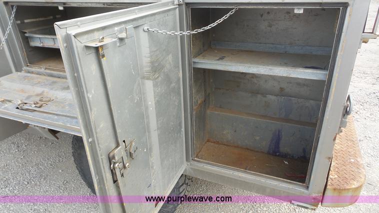 image for item K4606 1998 Chevrolet 2500 utility truck