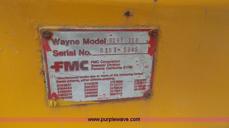image for item K4607 FMC B16T318 wood chipper