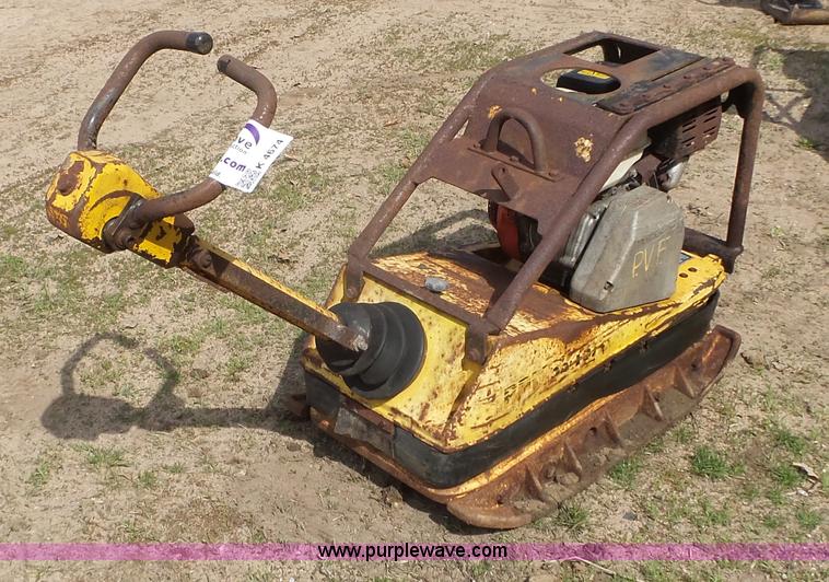 image for item K4674 Wacker BPU 3345A plate compactor