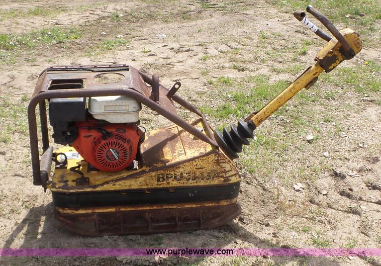 image for item K4674 Wacker BPU 3345A plate compactor