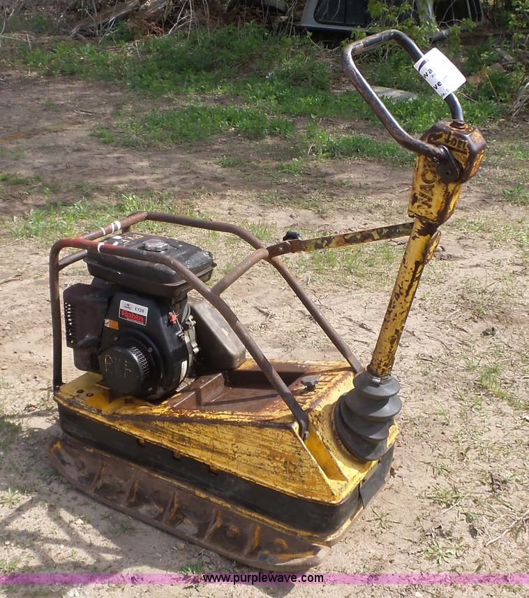 image for item K4675 Wacker plate compactor