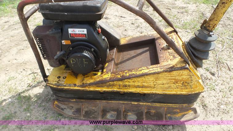 image for item K4675 Wacker plate compactor