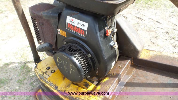 image for item K4675 Wacker plate compactor