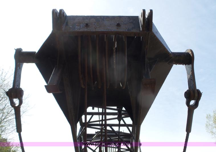 image for item K4677 1970 Link-Belt HC218 truck crane and trailer