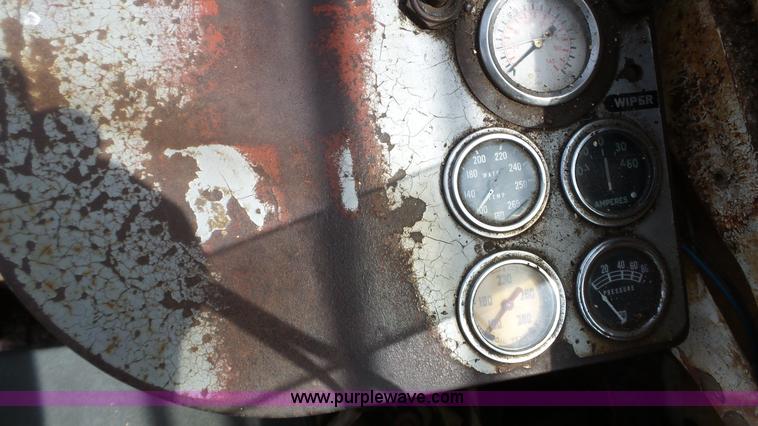 image for item K4677 1970 Link-Belt HC218 truck crane and trailer