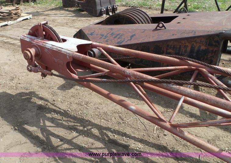 image for item K4677 1970 Link-Belt HC218 truck crane and trailer