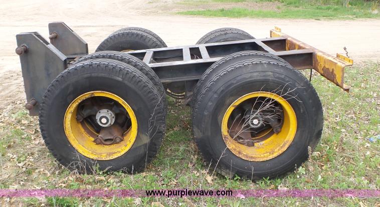 image for item K4678 Truck crane pusher axle