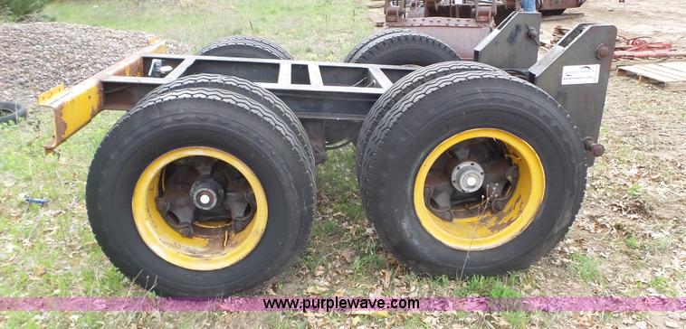 image for item K4678 Truck crane pusher axle