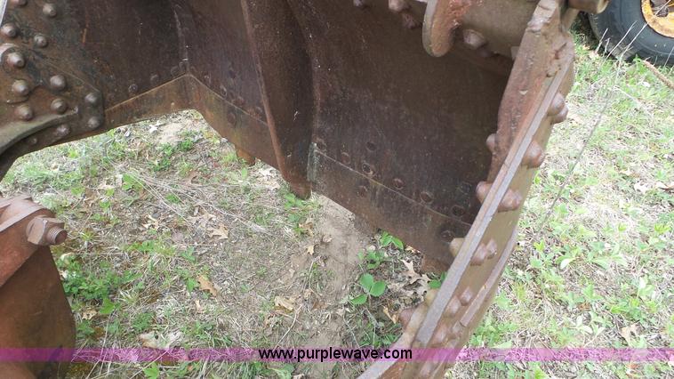 image for item K4679 Owen clamshell bucket